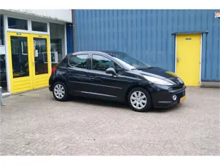 Peugeot 207 1.4-16V XS, Airco, Nieuwe APK!!! (bj 2006)