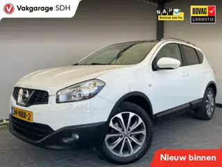 Nissan Qashqai 1.6 Acenta|Eerste eigenaar|Lederen bekleding|Stoelverwarming|Glazen dak|Trekhaak