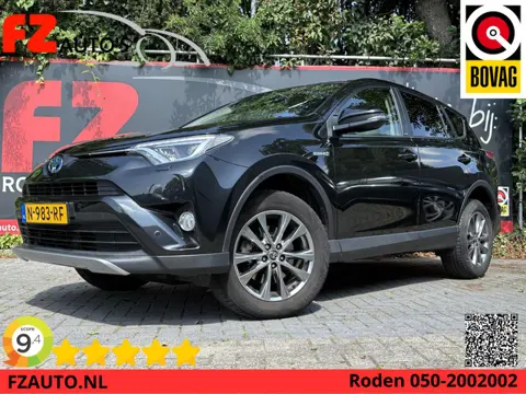 Toyota RAV4 2.5 Hybrid Black Edition - Automaat - Navigatie - Trekhaak - Stuur/Stoel Verwarming