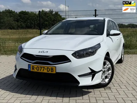Kia Ceed Sportswagon 1.0 T-GDi DynamicLine | Achteruitrijcamera | PDC | Trekhaak | Carplay |