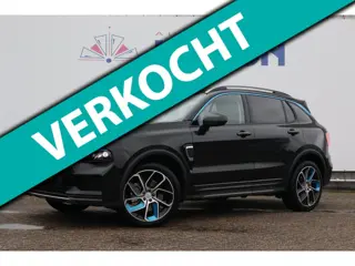 Lynk & Co 01 1.5 Plug -in hybrid I 360* Camera I Trekgewicht 1.800 KG I Navigatie I Panorama dak I
