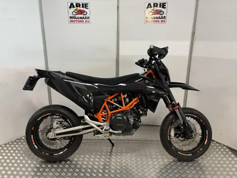 KTM 690 SMC R (bj 2024)