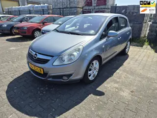 Opel Corsa Opel Corsa 1.4-16V Cosmo