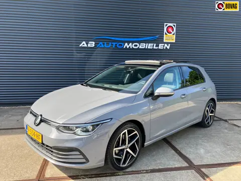 Volkswagen Golf TSI Life Business PANORAMA DAK/ CARPLAY/ CAMERA