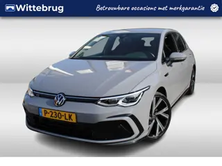 Volkswagen Golf 1.5 eTSI 150pk R-Line DSG Automaat / Navigatie / LM 18 inch / LED  / parkeersensoren