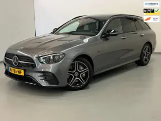 Mercedes-Benz E-klasse Estate 300de / AMG / Pano / Burmester / Memory