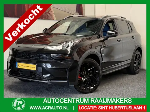 Lynk & Co 01 1.5 MY 23 BLACK LINE PREMIUM ZWARTE HEMEL RODE REMKLAUWEN 360 CAMERA ADAPTIVE CRUISE CO