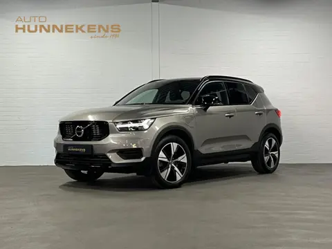 Volvo XC40 1.5 T5 Recharge R-Design Trekhaak | Harman/Kardon |  Stoel-/Stuurverwarming | Cruise-/Cli