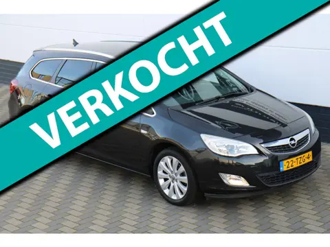 Opel Astra Sports Tourer 1.4 Turbo Cosmo Navi Trekhaak NAP !