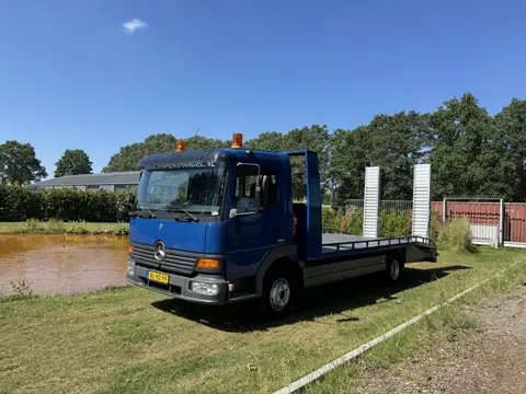 Mercedes-Benz Oprijwagen  Als nieuw!!!
