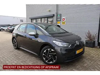 Volkswagen ID.3 First 58 kWh 1e Eigenaar | Volledig Onderh | BTW | NL-Auto | Winterpack | Navi | AF 