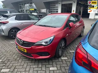 Opel Astra 1.2 Launch Elegance, Leder, Navi, Massage, Trekhaak, Stoel verwarming/koeling