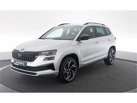 Škoda Karoq 1.5 TSI ACT Sportline Business (bj 2022)