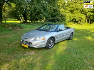 Chrysler SEBRING 2.7 V6 cabriolet