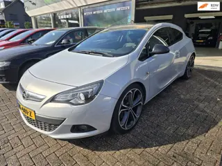 Opel Astra GTC 1.4 Turbo Sport | 1E EIGENAAR | 12MND GARANTIE | CRUISE | AIRCO | NAVI |