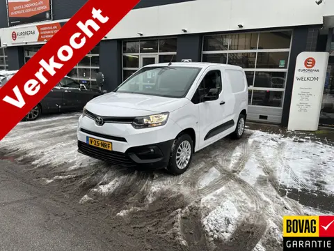 Toyota PROACE CITY 1.2 Turbo Prof All-in Prijs 3 Persoons/Carplay/Airco/Park.sen/Camera Eurorepar