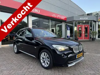 BMW X1 xDrive28i Leer, Pano, Clima, Bluetooth, Stoelverwarming.