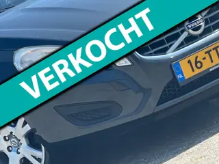Volvo V60 1.6 T3 Kinetic- Savile Grey Metallic - NAV - Cruise - Climate - zeer netjes!