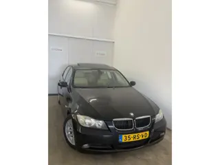 BMW 3-serie 320i Dynamic Exec. (bj 2005)