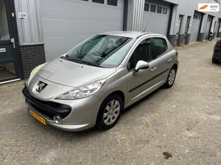 Peugeot 207 1.4 VTi XS! Airco! Trekhaak!