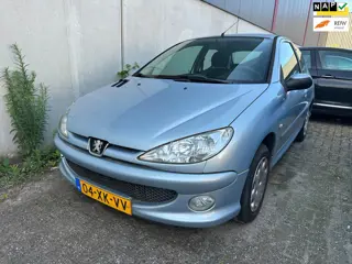 Peugeot 206 1.4 Forever Airco Elek. Pakket Stbkr. APK NAP.