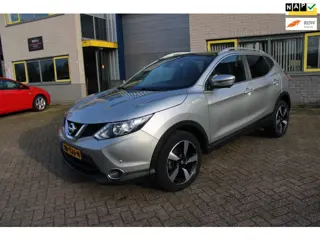 Nissan Qashqai 1.2 N-Vision automaat | full options | pano