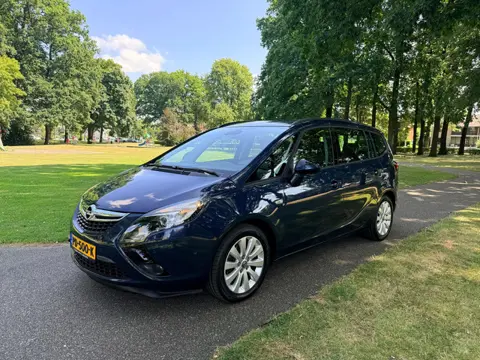 Opel Zafira Tourer 1.4 Cosmo 7p. Ingebouwde fietsdrager