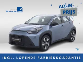 Toyota Aygo X Hybrid 115 play | Achteruitrijcamera | Apple Carplay/Android Auto | Voorstoelen verwar