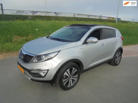 Kia Sportage Kia sportage 2.0 Benzine 4WD Automaat schuifdak lmv trekhaak 120.000km