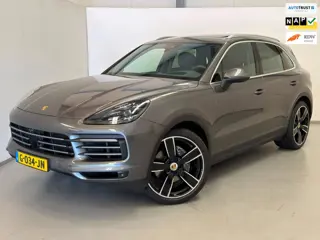 Porsche Cayenne 3.0 Platinum Edition / 1e eig / Pano / Sport Chrono