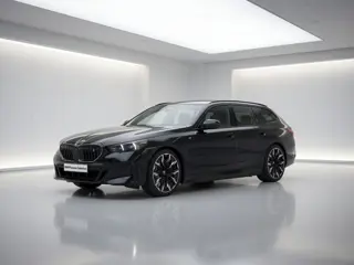 BMW i5 Touring eDrive40 84 kWh | M-Sport Pro | Trekhaak | Panorama | Harman Kardon | 21"