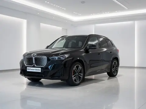 BMW iX1 eDrive20 M-Sport Pro | Panorama | 19" | Trekhaak | Harman Kardon