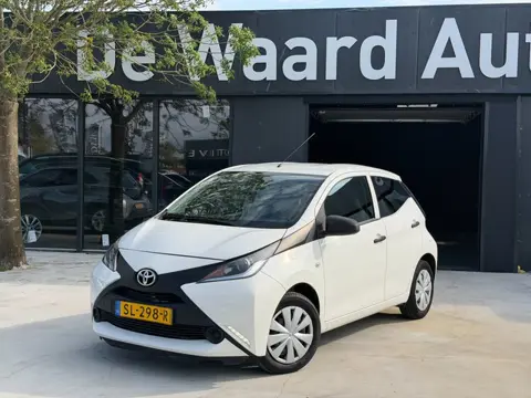 Toyota Aygo 1.0 VVT-i x-fun|Airco|Cruise|Nap|Elek Raam|Apk|Volledig Onderoud|12 Maanden Garantie.