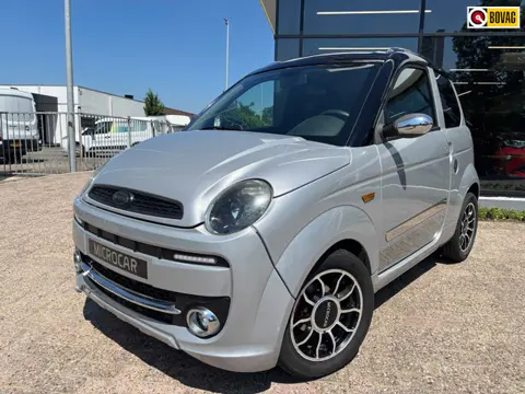 Microcar Brommobiel Dué 6 Plus Pack Design