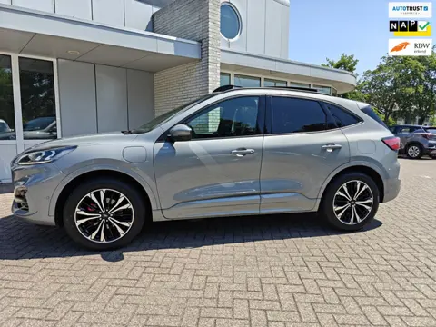 Ford Kuga 2.5 PHEV ST-Line X / Panoramadak / Winterpakket / Head Up / Trekhaak!
