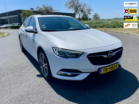 Opel Insignia Grand Sport 1.5 Turbo Innovation, Aut, Schuifdak, Stoelvrw, Leder, Cam, Pdc, HU dsp, G