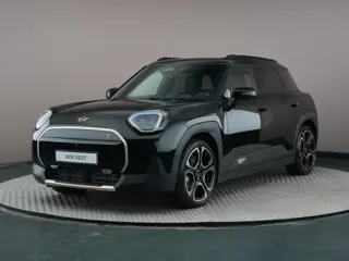 MINI Aceman SE Favoured L 54.2 kWh (bj 2026, automaat)