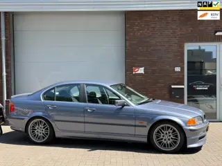 BMW 3-serie 320i Executive|AIRCO|NIEUWE APK|NETTE AUTO