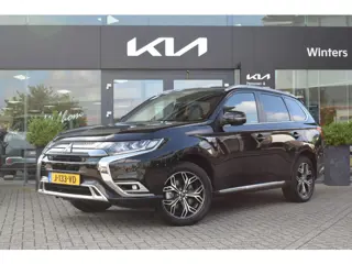 Mitsubishi Outlander 2.4 PHEV Instyle | Trekhaak | 360° Camera | Kantel/ Schuifdak | Dodehoek Detect