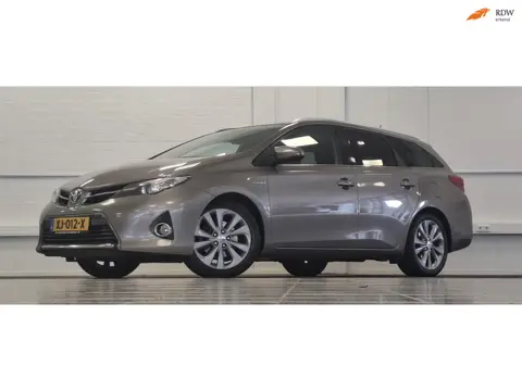 Toyota Auris Touring Sports 1.8 Hybrid Executive Pano Leer Trekhaak Garantie Mooi!