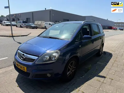 Opel Zafira 1.8 Executive airco, 7 persoons