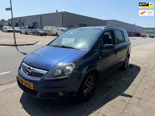 Opel Zafira 1.8 Executive airco, 7 persoons
