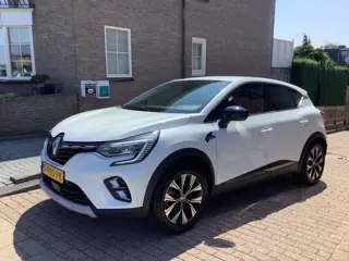 Renault Captur 1.6 E-Tech plug-in hybrid 160 techno plug-in hybride