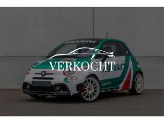 Abarth 595 Competizione 1.4 T-Jet 201 PK | Carbon Sabelt Kuipstoelen | One of a kind ! | Nieuwstaat 