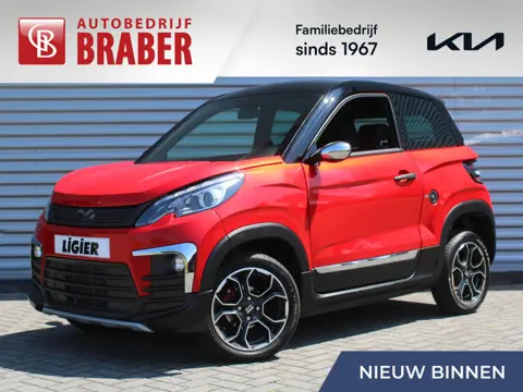 Ligier JS60 Chic | Airco | 15" LM | Automaat | Leer | PDC | Camera | Stuurbekrachtiging | Zeer weini