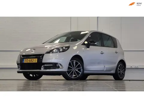 Renault Scénic 1.2 TCe Bose Trekhaak Navigatie PDC Garantie Mooi!
