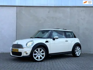 Mini 3-Deurs 1.6 Cooper Chili, Xenon, Pano, Navi
