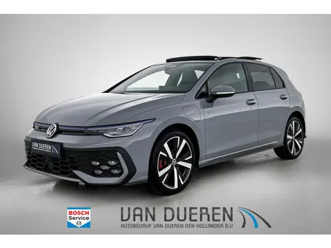 Volkswagen Golf 1.5 eHybrid GTE Pano, ACC, Carplay, 360* Camera