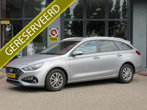 Hyundai i30 Wagon 1.0 T-GDi Comfort | Airco | Navigatie | Parkeersensoren | Incl. BOVAG Garantie | B