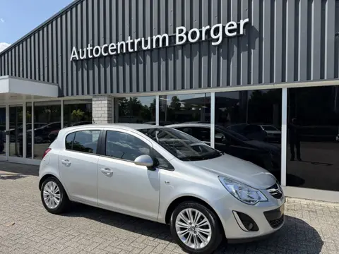 Opel Corsa 1.4-16V Cosmo clima/16"LM /Navi/Cruise/PDC